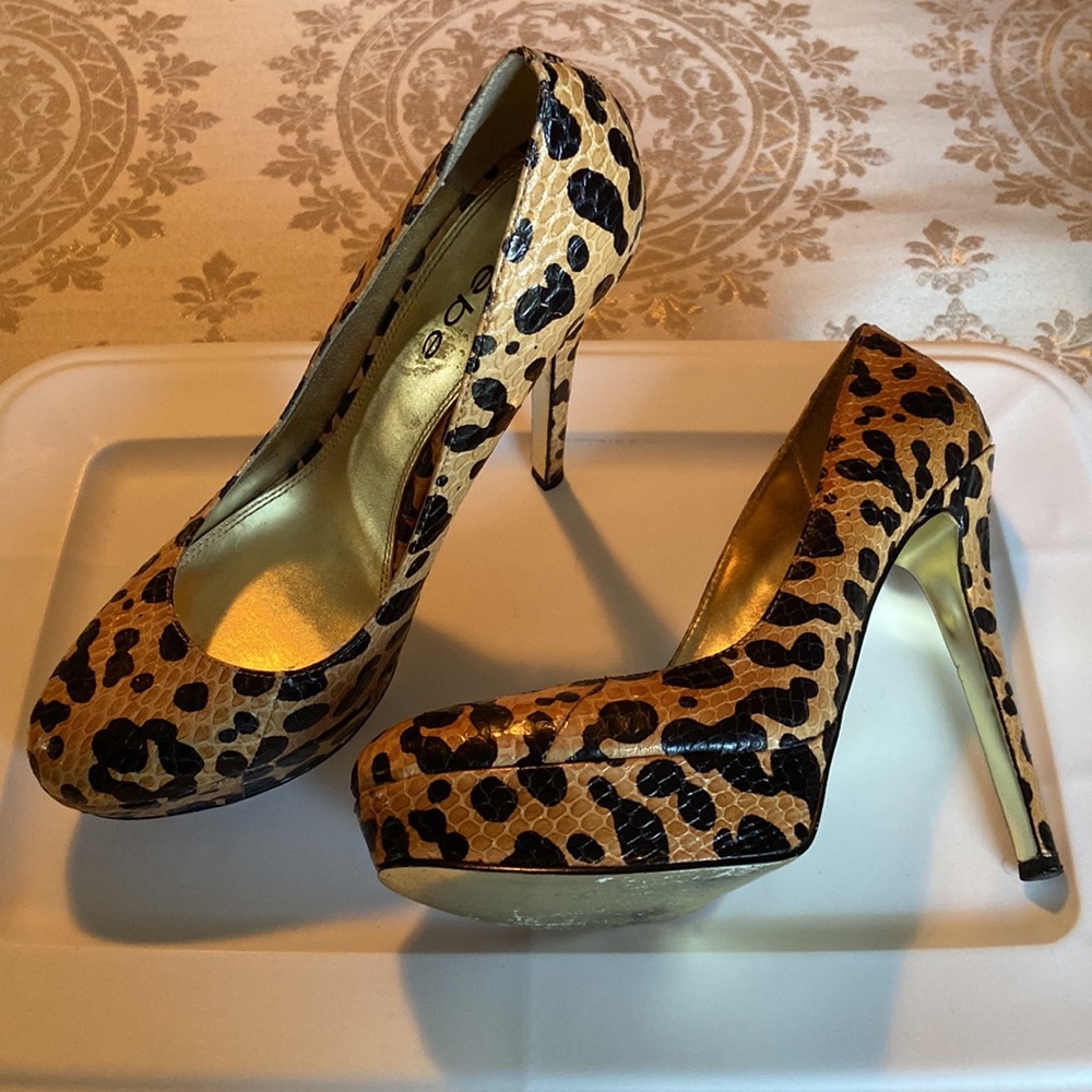 Bebe Pumps - image 3